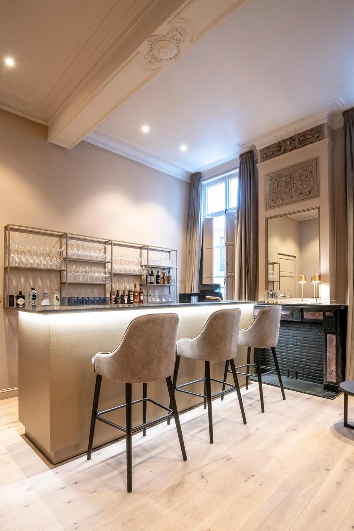 Bed & Breakfast Jezuietenplein 21 Ауденарде Экстерьер фото